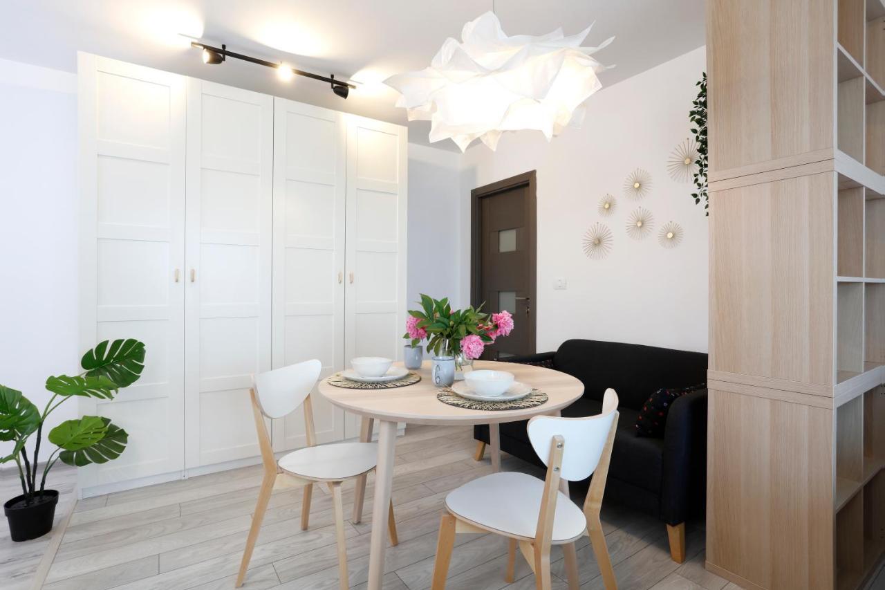 New & Cozy Studio In Ghencea + Netflix Βουκουρέστι Εξωτερικό φωτογραφία