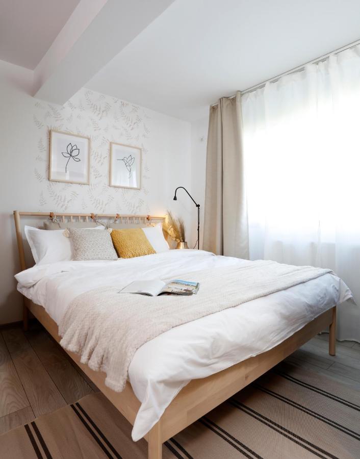 New & Cozy Studio In Ghencea + Netflix Βουκουρέστι Εξωτερικό φωτογραφία