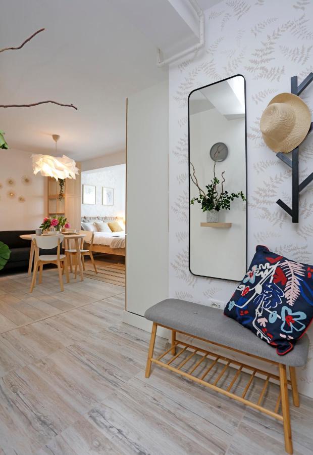 New & Cozy Studio In Ghencea + Netflix Βουκουρέστι Εξωτερικό φωτογραφία