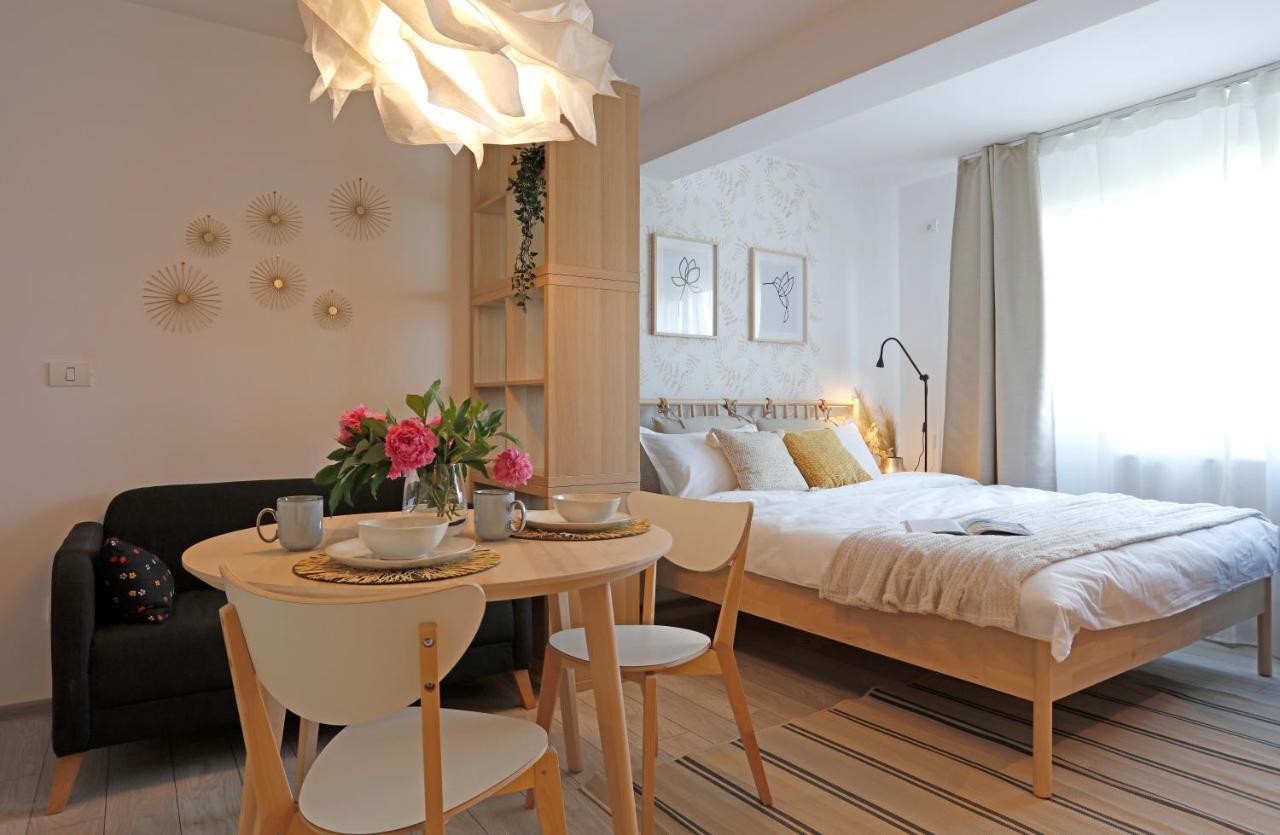 New & Cozy Studio In Ghencea + Netflix Βουκουρέστι Εξωτερικό φωτογραφία